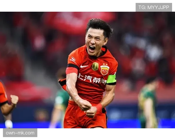 王燊超穿得跟邻居大爷似的，比赛上秒变全场最闪耀那种你敢信？